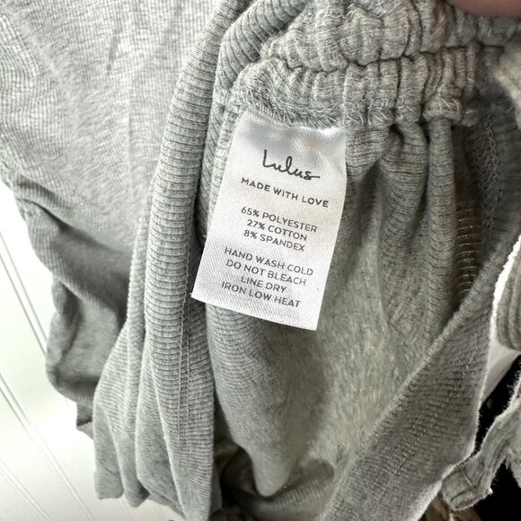 Lulu's Dress Bodycon Stretchy Knit Gray Ruched sides size Medium - Picture 4 of 5